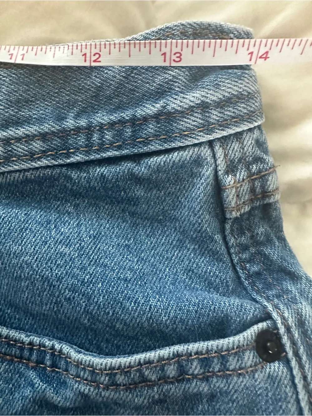 Empyre blue wash denim relax skate jorts